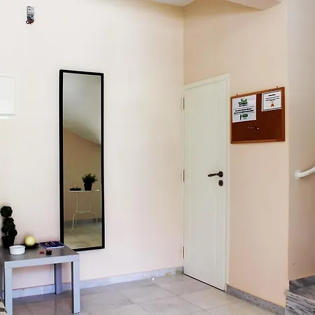 Friendly House 210m *
